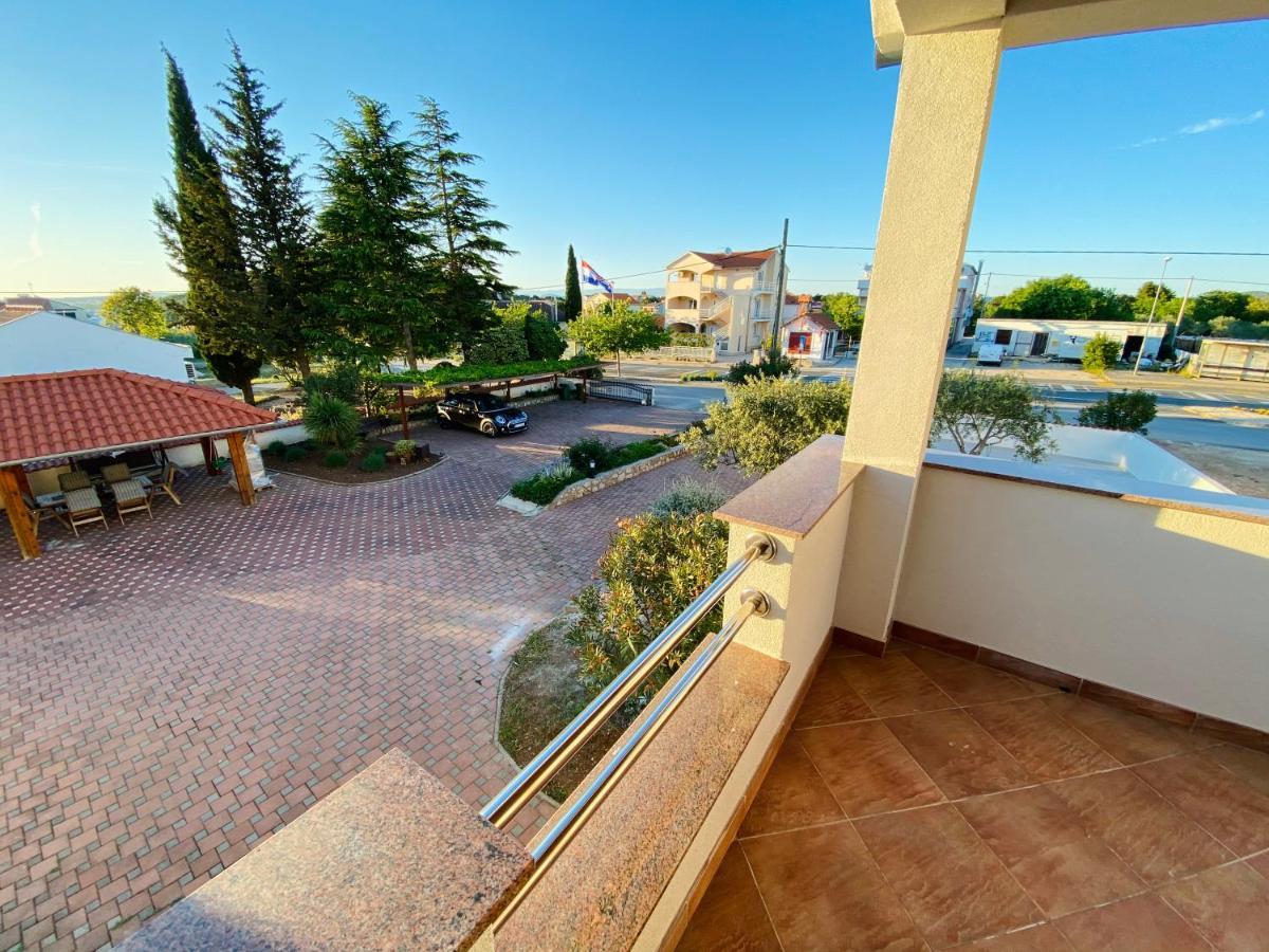 Apartmani Svemir Drage Extérieur photo