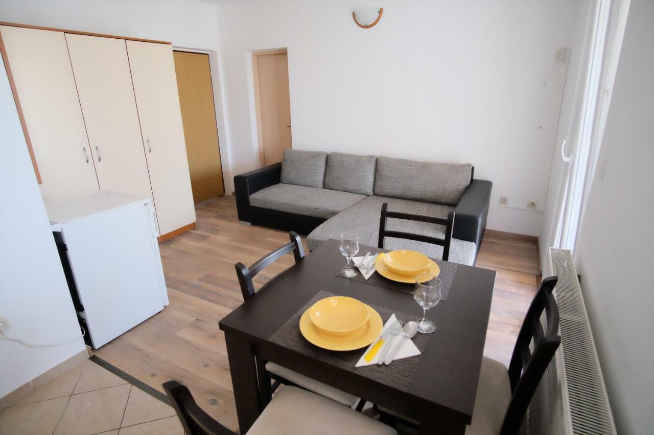 Apartmani Svemir Drage Extérieur photo