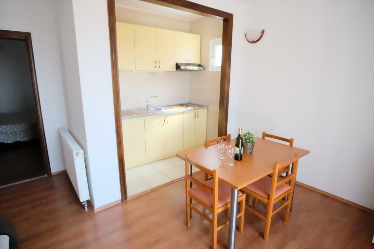 Apartmani Svemir Drage Extérieur photo